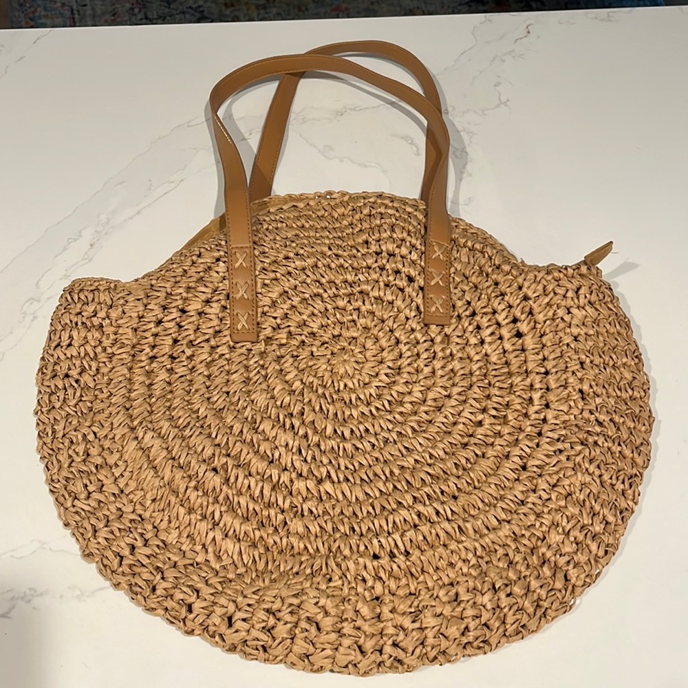 Circle Ratan Tote
